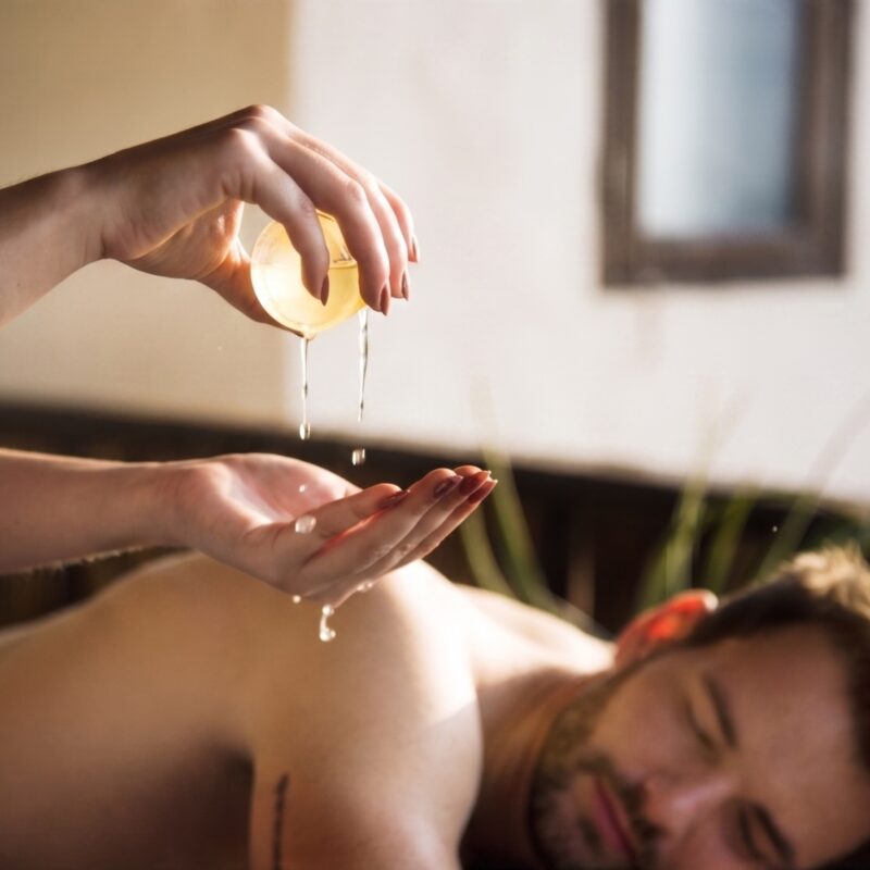 Doświadcz głębokiego odprężenia dzięki Longevity Massage – naszemu autorskiemu rytuałowi anty-stres w Alchemy Day Spa.